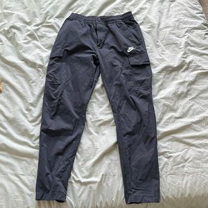 Nike Cargo Utility Pants